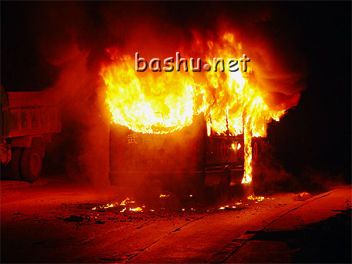 ȥ㳡ԵһСղ˹ݺȾ//¡/׿ 